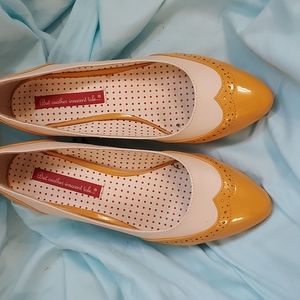 B.a.i.t but another innocent tale shoes 8.5